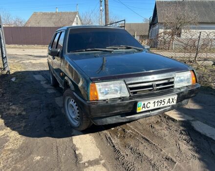 Зелений ВАЗ 21099, об'ємом двигуна 1.5 л та пробігом 300 тис. км за 900 $, фото 1 на Automoto.ua