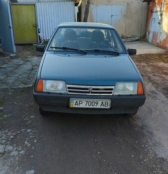 Зеленый ВАЗ 21099, объемом двигателя 1.5 л и пробегом 80 тыс. км за 1500 $, фото 1 на Automoto.ua