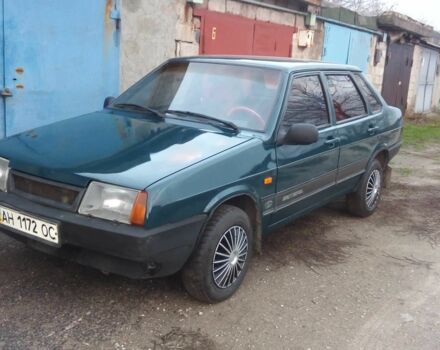 Зеленый ВАЗ 21099, объемом двигателя 1.5 л и пробегом 160 тыс. км за 1250 $, фото 1 на Automoto.ua