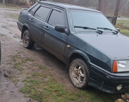 Зеленый ВАЗ 21099, объемом двигателя 1.5 л и пробегом 218 тыс. км за 1100 $, фото 1 на Automoto.ua