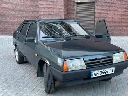 ВАЗ 21099 2004 у Никополе на Automoto.ua Зелений ВАЗ 21099, об'ємом двигуна 1.5 л та пробігом 200 тис. км за 2000 $, фото 1 на Automoto.ua