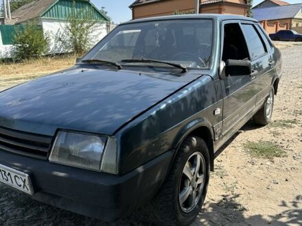 Зеленый ВАЗ 21099, объемом двигателя 1.5 л и пробегом 220 тыс. км за 1950 $, фото 1 на Automoto.ua