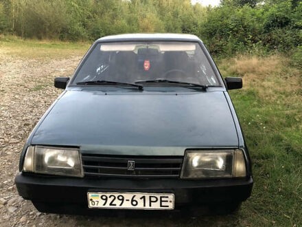 Зеленый ВАЗ 21099, объемом двигателя 1.5 л и пробегом 205 тыс. км за 1200 $, фото 1 на Automoto.ua