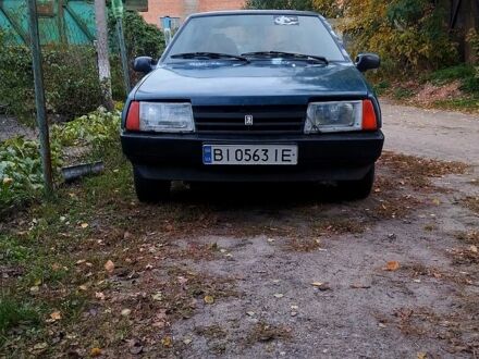 Зеленый ВАЗ 21099, объемом двигателя 1.5 л и пробегом 250 тыс. км за 600 $, фото 1 на Automoto.ua