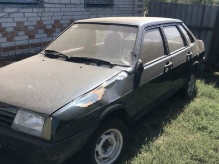Зелений ВАЗ 21099, об'ємом двигуна 1.5 л та пробігом 290 тис. км за 500 $, фото 1 на Automoto.ua