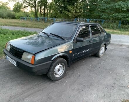 Зелений ВАЗ 21099, об'ємом двигуна 1.5 л та пробігом 250 тис. км за 1101 $, фото 1 на Automoto.ua