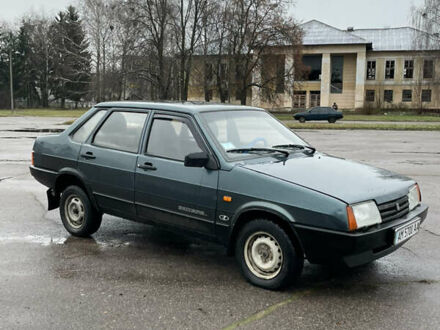 Зеленый ВАЗ 21099, объемом двигателя 1.5 л и пробегом 289 тыс. км за 1700 $, фото 1 на Automoto.ua
