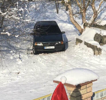 Зеленый ВАЗ 21099, объемом двигателя 1.5 л и пробегом 280 тыс. км за 1550 $, фото 1 на Automoto.ua