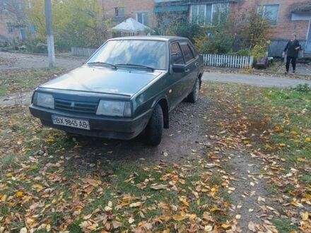 ВАЗ 21099 2005 у Вінниці на Automoto.ua Зелений ВАЗ 21099, об'ємом двигуна 1.5 л та пробігом 200 тис. км за 650 $, фото 1 на Automoto.ua