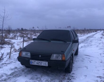 Зеленый ВАЗ 21099, объемом двигателя 1.5 л и пробегом 300 тыс. км за 1100 $, фото 1 на Automoto.ua