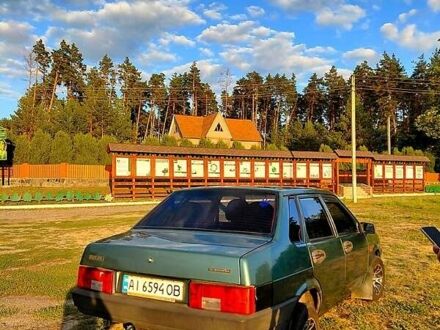 Зелений ВАЗ 21099, об'ємом двигуна 1.5 л та пробігом 139 тис. км за 2100 $, фото 1 на Automoto.ua