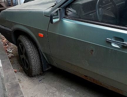 Зеленый ВАЗ 21099, объемом двигателя 1.5 л и пробегом 170 тыс. км за 1300 $, фото 1 на Automoto.ua