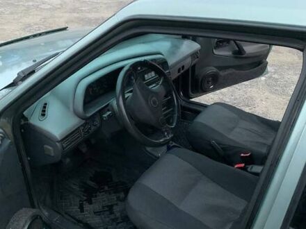 Зеленый ВАЗ 21099, объемом двигателя 1.6 л и пробегом 203 тыс. км за 2000 $, фото 1 на Automoto.ua