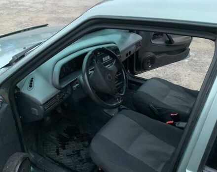 Зеленый ВАЗ 21099, объемом двигателя 1.6 л и пробегом 203 тыс. км за 2000 $, фото 1 на Automoto.ua