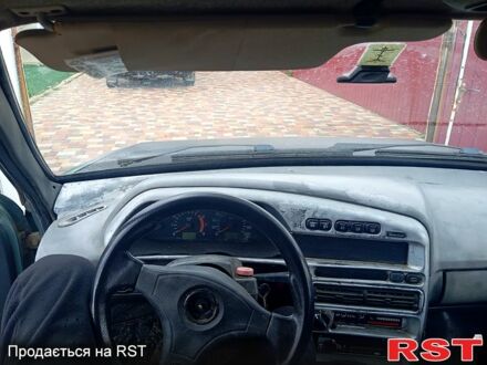 ВАЗ 21099 2007 у Измаиле на Automoto.ua Зелений ВАЗ 21099, об'ємом двигуна 1.6 л та пробігом 350 тис. км за 1000 $, фото 1 на Automoto.ua