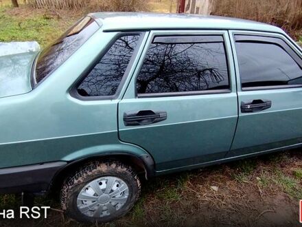 Зеленый ВАЗ 21099, объемом двигателя 1.6 л и пробегом 200 тыс. км за 2500 $, фото 1 на Automoto.ua