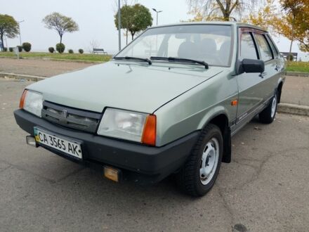 Зеленый ВАЗ 21099, объемом двигателя 1.5 л и пробегом 151 тыс. км за 2000 $, фото 1 на Automoto.ua