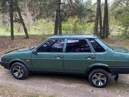 Зеленый ВАЗ 21099, объемом двигателя 1.6 л и пробегом 169 тыс. км за 1200 $, фото 1 на Automoto.ua