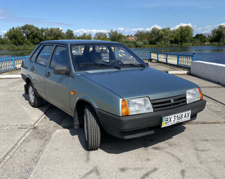 Зелений ВАЗ 21099, об'ємом двигуна 1.6 л та пробігом 157 тис. км за 2000 $, фото 1 на Automoto.ua