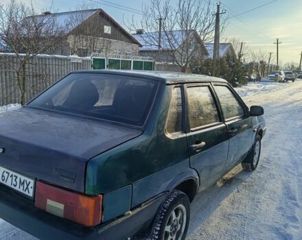 Зеленый ВАЗ 21099, объемом двигателя 1.6 л и пробегом 200 тыс. км за 1040 $, фото 1 на Automoto.ua