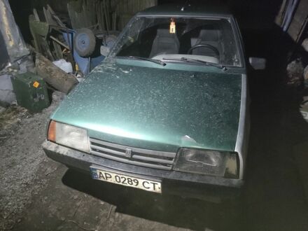 Зеленый ВАЗ 21099, объемом двигателя 1.6 л и пробегом 250 тыс. км за 1580 $, фото 1 на Automoto.ua