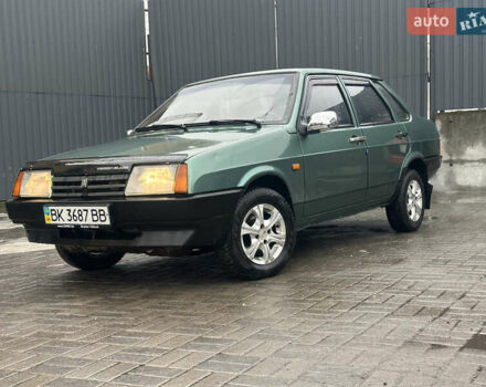 Зеленый ВАЗ 21099, объемом двигателя 1.6 л и пробегом 205 тыс. км за 1950 $, фото 1 на Automoto.ua