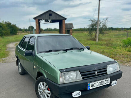ВАЗ 21099 2010 у Хмельницькому на Automoto.ua Зелений ВАЗ 21099, об'ємом двигуна 1.6 л та пробігом 2 тис. км за 3000 $, фото 1 на Automoto.ua