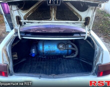 Білий ВАЗ 2110, об'ємом двигуна 1.5 л та пробігом 350 тис. км за 901 $, фото 13 на Automoto.ua