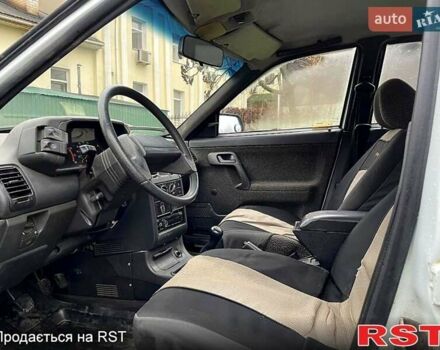 Білий ВАЗ 2110, об'ємом двигуна 1.5 л та пробігом 200 тис. км за 1600 $, фото 1 на Automoto.ua