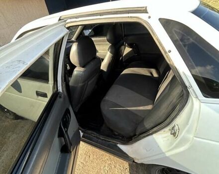 Белый ВАЗ 2110, объемом двигателя 0 л и пробегом 308 тыс. км за 2300 $, фото 5 на Automoto.ua