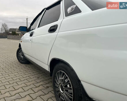 Белый ВАЗ 2110, объемом двигателя 1.6 л и пробегом 190 тыс. км за 1750 $, фото 8 на Automoto.ua