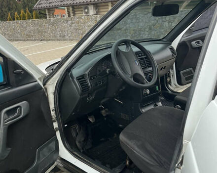 Белый ВАЗ 2110, объемом двигателя 1.6 л и пробегом 190 тыс. км за 1750 $, фото 23 на Automoto.ua