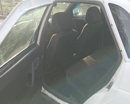 Білий ВАЗ 2110, об'ємом двигуна 1.5 л та пробігом 111 тис. км за 1300 $, фото 5 на Automoto.ua