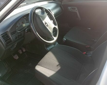 Белый ВАЗ 2110, объемом двигателя 1.6 л и пробегом 106 тыс. км за 3500 $, фото 7 на Automoto.ua