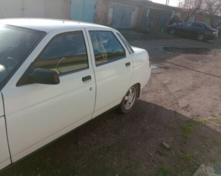 Белый ВАЗ 2110, объемом двигателя 1.6 л и пробегом 106 тыс. км за 3500 $, фото 4 на Automoto.ua