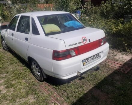 Белый ВАЗ 2110, объемом двигателя 1.6 л и пробегом 102 тыс. км за 2750 $, фото 3 на Automoto.ua