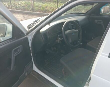 Білий ВАЗ 2110, об'ємом двигуна 1.5 л та пробігом 111 тис. км за 1300 $, фото 4 на Automoto.ua