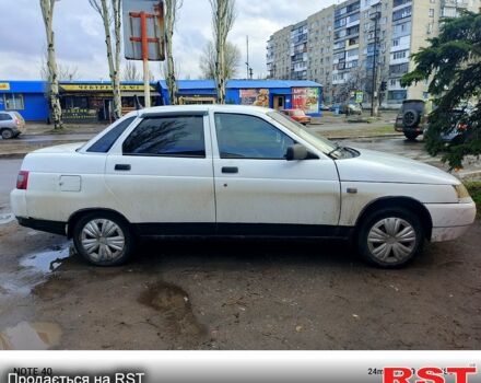 Белый ВАЗ 2110, объемом двигателя 1.6 л и пробегом 228 тыс. км за 2300 $, фото 2 на Automoto.ua
