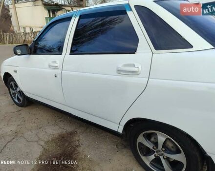 Белый ВАЗ 2110, объемом двигателя 1.6 л и пробегом 137 тыс. км за 2700 $, фото 4 на Automoto.ua