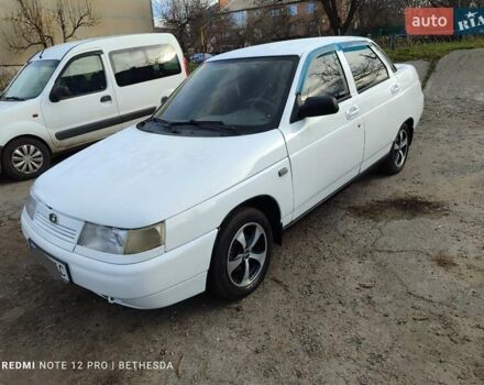 Белый ВАЗ 2110, объемом двигателя 1.6 л и пробегом 137 тыс. км за 2700 $, фото 2 на Automoto.ua