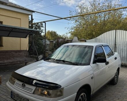 Белый ВАЗ 2110, объемом двигателя 1.6 л и пробегом 130 тыс. км за 2800 $, фото 2 на Automoto.ua