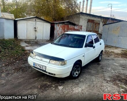 Белый ВАЗ 2110, объемом двигателя 1.5 л и пробегом 350 тыс. км за 901 $, фото 1 на Automoto.ua