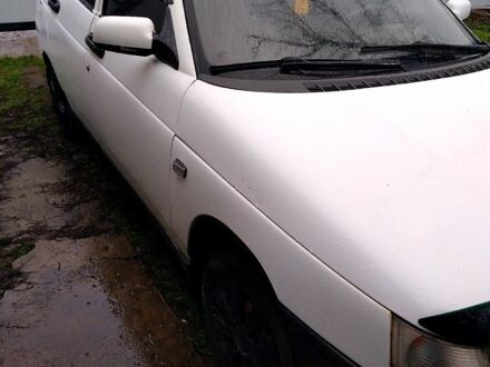 Белый ВАЗ 2110, объемом двигателя 1.5 л и пробегом 0 тыс. км за 1600 $, фото 1 на Automoto.ua