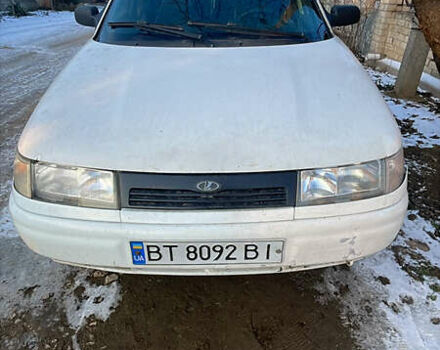 Белый ВАЗ 2110, объемом двигателя 1.5 л и пробегом 433 тыс. км за 1500 $, фото 1 на Automoto.ua