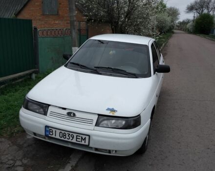 Белый ВАЗ 2110, объемом двигателя 1 л и пробегом 200 тыс. км за 2400 $, фото 1 на Automoto.ua