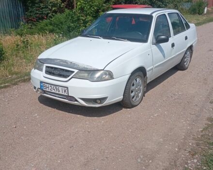 Белый ВАЗ 2110, объемом двигателя 1.5 л и пробегом 37 тыс. км за 1100 $, фото 1 на Automoto.ua