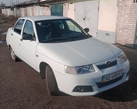 Белый ВАЗ 2110, объемом двигателя 1.6 л и пробегом 106 тыс. км за 3500 $, фото 1 на Automoto.ua