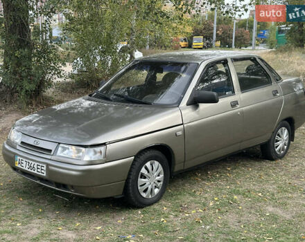 Бежевый ВАЗ 2110, объемом двигателя 1.6 л и пробегом 142 тыс. км за 1600 $, фото 1 на Automoto.ua