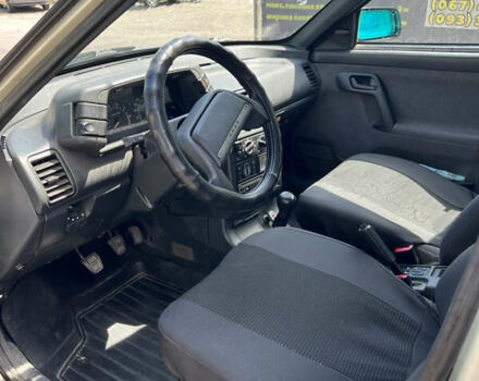 Бежевый ВАЗ 2110, объемом двигателя 1.6 л и пробегом 160 тыс. км за 2250 $, фото 8 на Automoto.ua