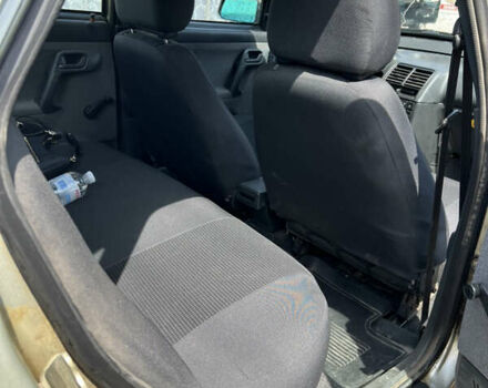 Бежевый ВАЗ 2110, объемом двигателя 1.6 л и пробегом 160 тыс. км за 2250 $, фото 14 на Automoto.ua